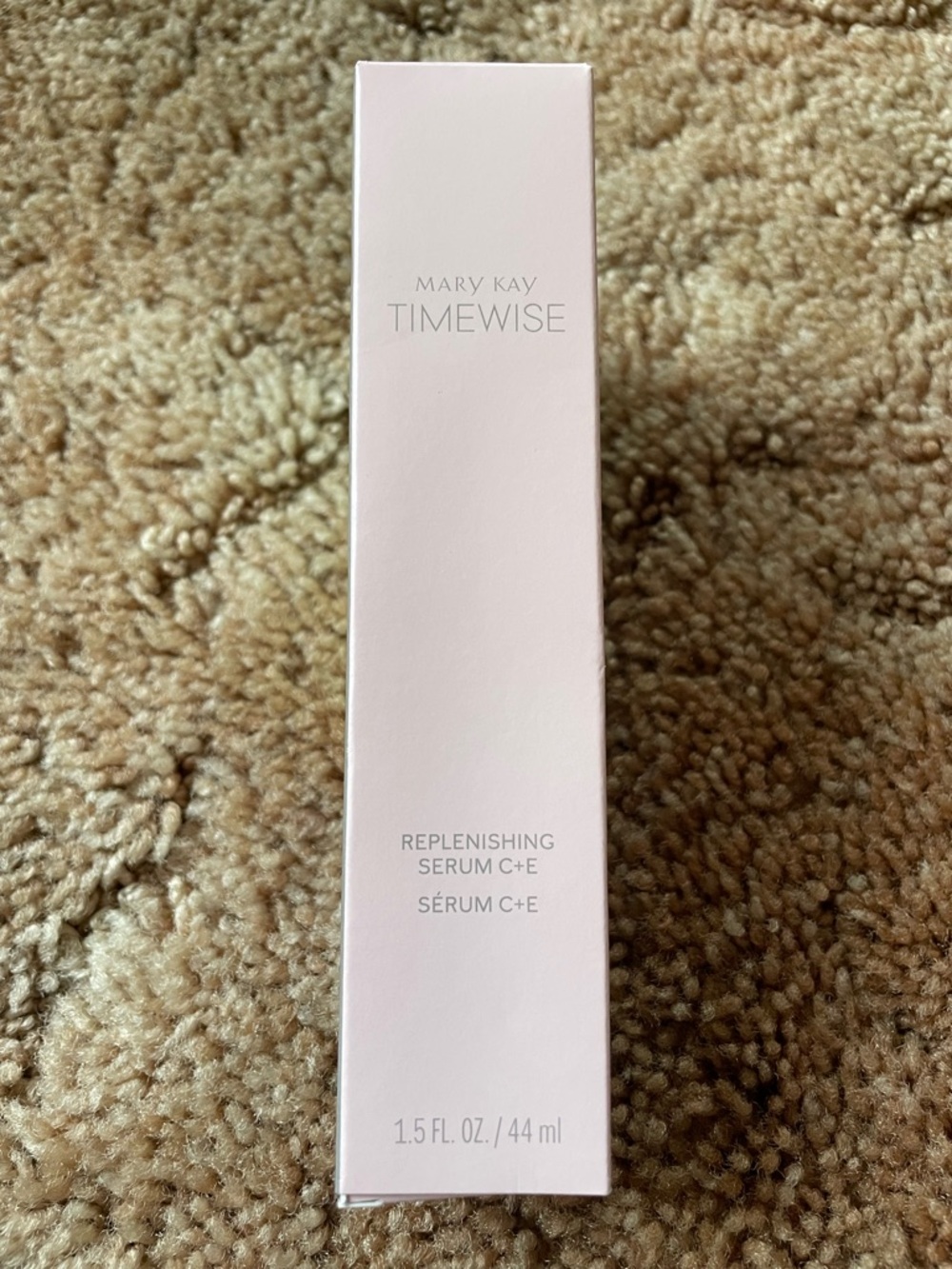 Mary Kay TimeWise Replenishing Serum C+E - Light Pink - Picture 3 of 3